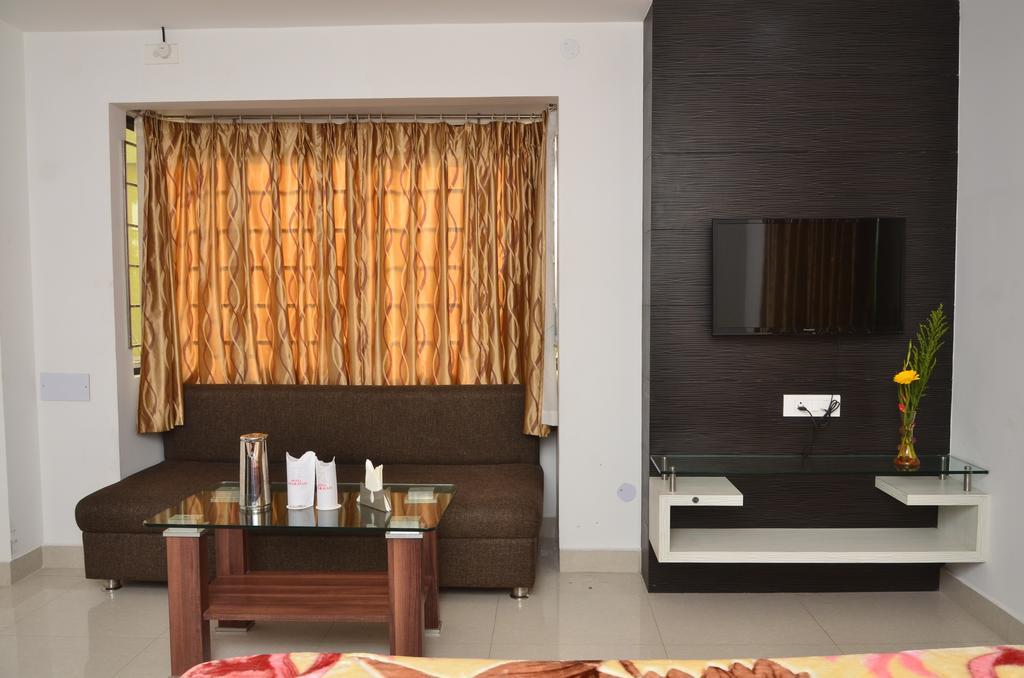 Hotel Amaravati Siliguri Quarto foto